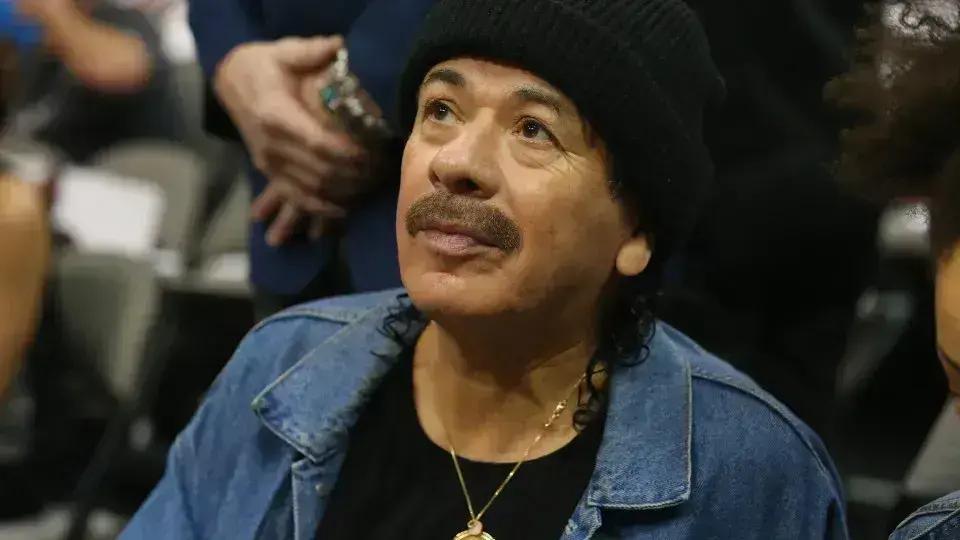 Carlos Santana é hospitalizado nos EUA após desmaio antes de show
