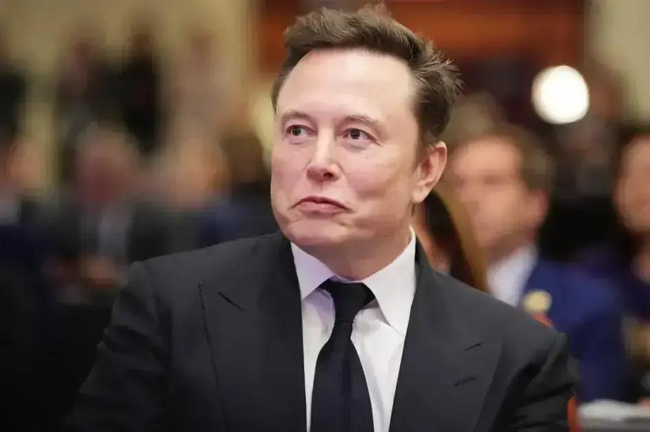 Elon Musk lidera lista da Forbes de bilionários em 2025