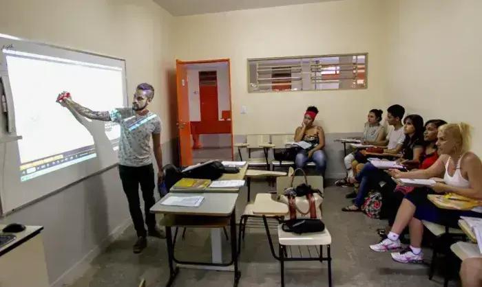 Encceja 2025: Inscrições abrem nesta segunda-feira, 21 de abril