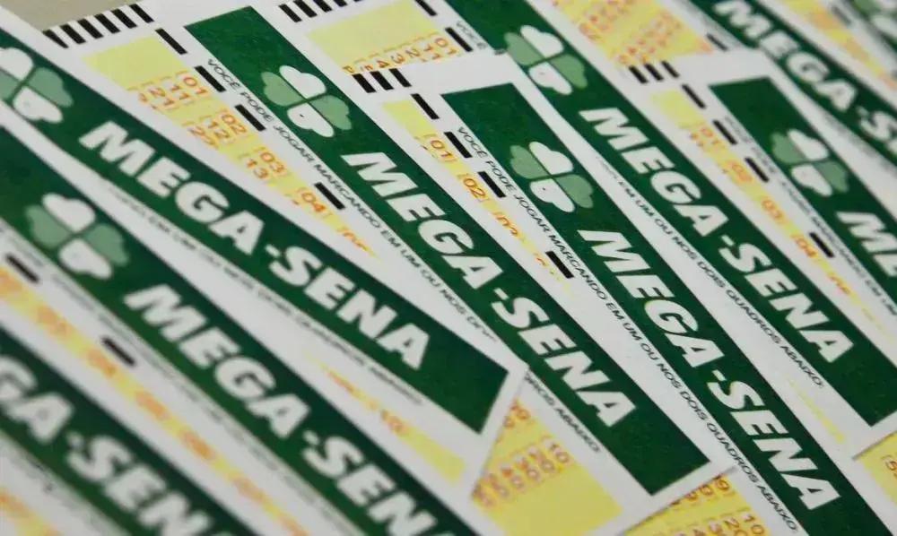 Mega-Sena: Prêmio acumulado de R$ 45 milhões será sorteado hoje