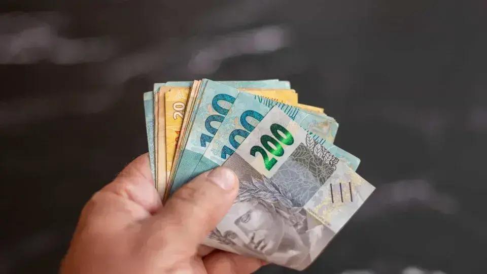 Primeira parcela do 13º salário do INSS começa a ser paga hoje