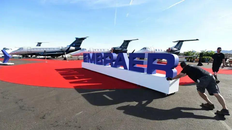 Suécia concretiza aquisição de 4 aviões de transporte C-390 da Embraer
