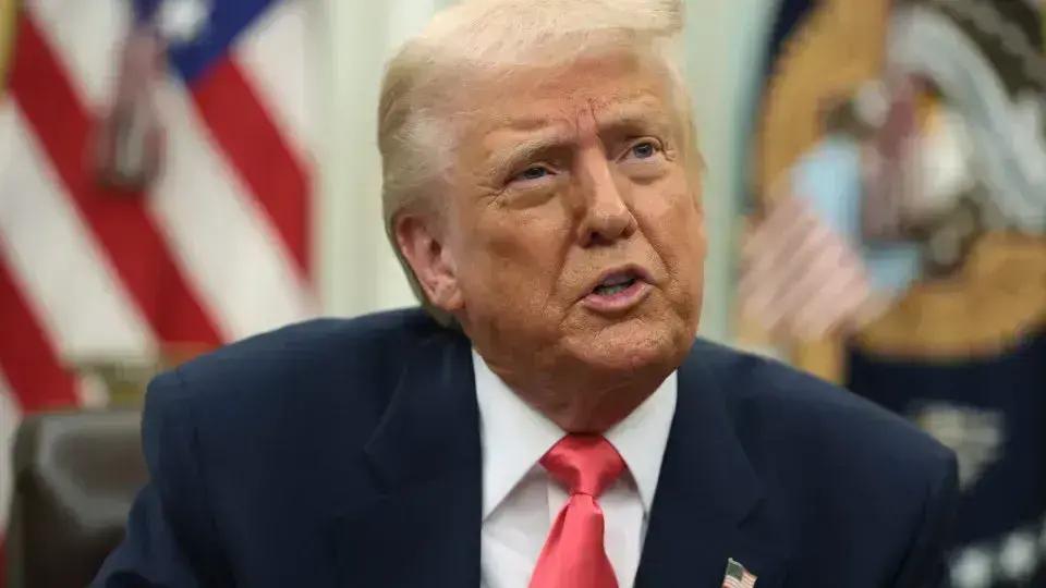 Tarifa de 10% de Trump: Impactos e Oportunidades para a Indústria Brasileira
