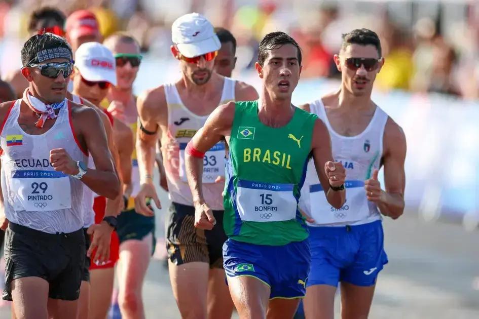 Caio Bonfim conquista prata na marcha atlética da Polônia