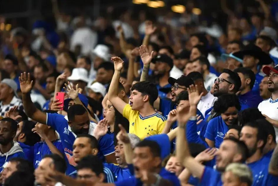 Cruzeiro divulga novos números de ingressos vendidos para enfrentar o Flamengo