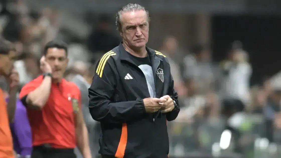 Cuca destaca falhas no ataque do Atlético após empate com Corinthians