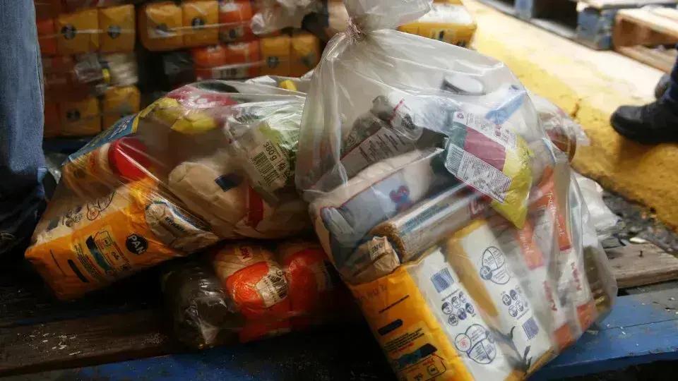 Custo da cesta básica ideal para alimentação chega a R$ 432 em abril