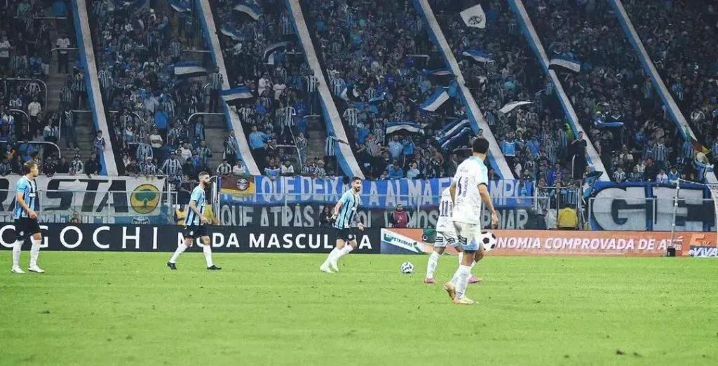 Grêmio empata com CSA e é eliminado na Copa do Brasil