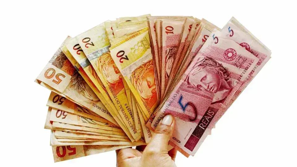 Justiça proíbe bloqueio de celulares como garantia em empréstimos no Brasil
