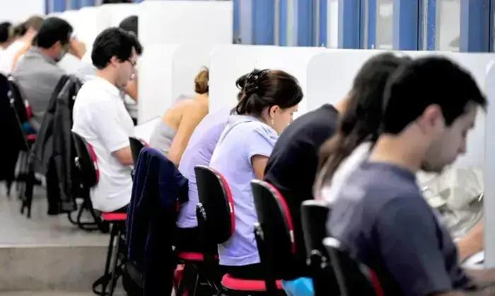 MEC prorroga inscrição de cursinhos populares até sexta-feira