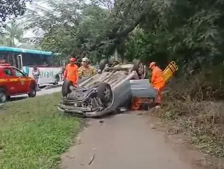 Acidente na BR-381: Carro capota em Ipatinga na manhã desta quarta-feira
