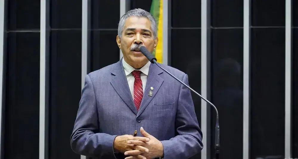 Deputado Leonardo Monteiro propõe Hospital-Dia para o Vale do Aço