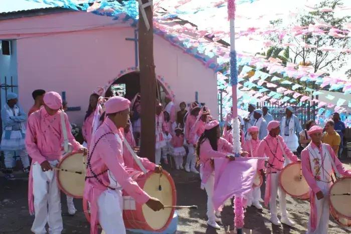Governador de Minas Gerais revalida Comunidade Quilombola dos Arturos como Patrimônio Cultural