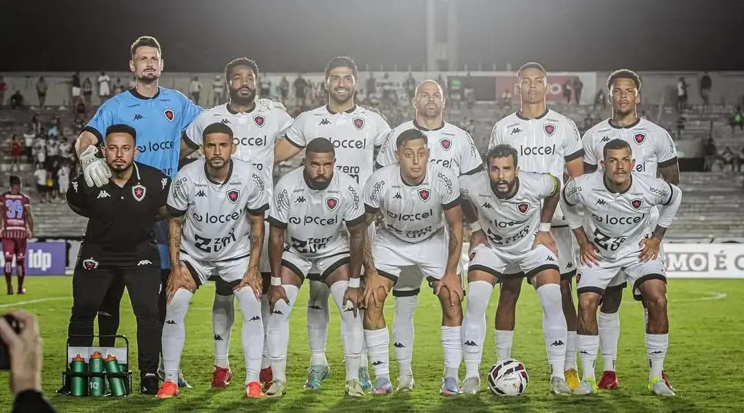 Guilherme Santos brilha no Botafogo-PB ao lado de ex-jogador do Cruzeiro