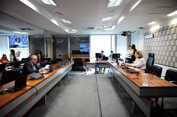 Plenário aprova criação de cadastro nacional de creches e dados da primeira infância