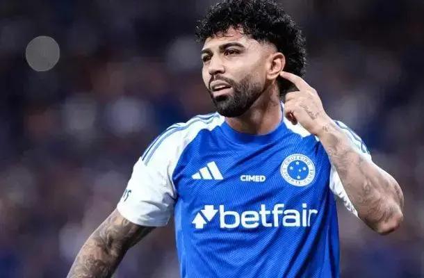 Taróloga prevê vitória do Cruzeiro com estrela do banco: Gorbold ou Gabigol?