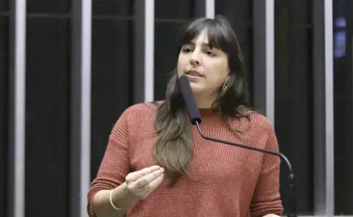 Câmara aprova projeto para capacitar gestores em legislação de antenas