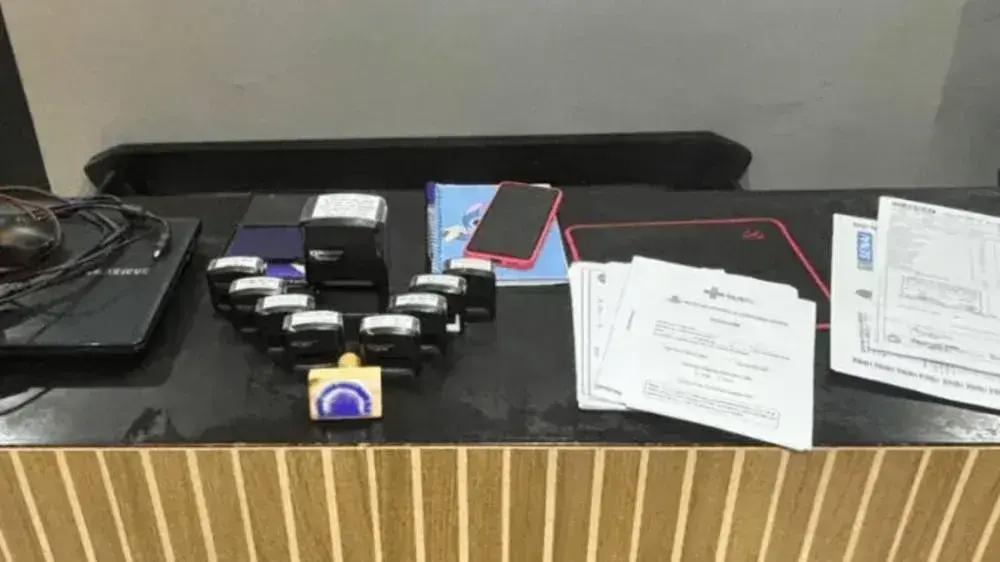 Casal é detido em Minas Gerais por venda de documentos falsificados