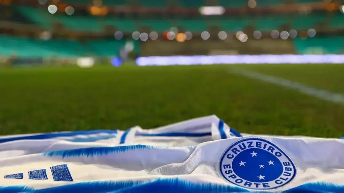 Cruzeiro traz novidades no banco para o confronto contra o Bahia
