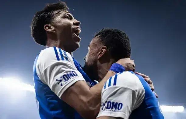 Cruzeiro vence o Atlético e avança à semifinal da Copa do Brasil