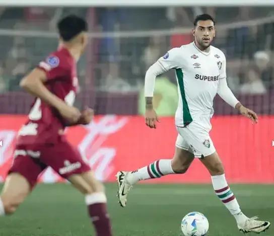 Fluminense é derrotado pelo Lanús com gol no final na Sul-Americana