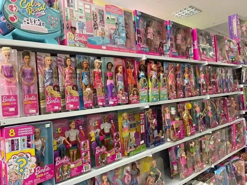Homem é detido por furto de boneca Barbie em drogaria de Ipatinga