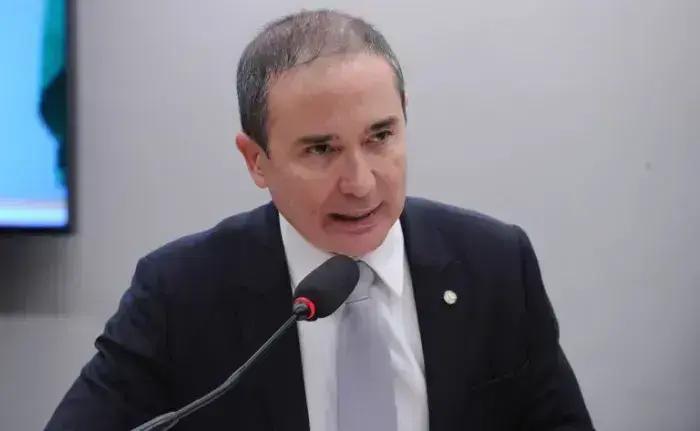 Novas diretrizes do Fies buscam apoiar estudantes de baixa renda