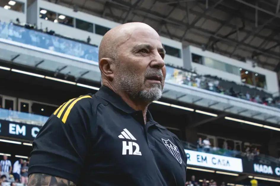 Sampaoli expressa preocupação com desempenho do Atlético: 'Abaixo do que esperava'