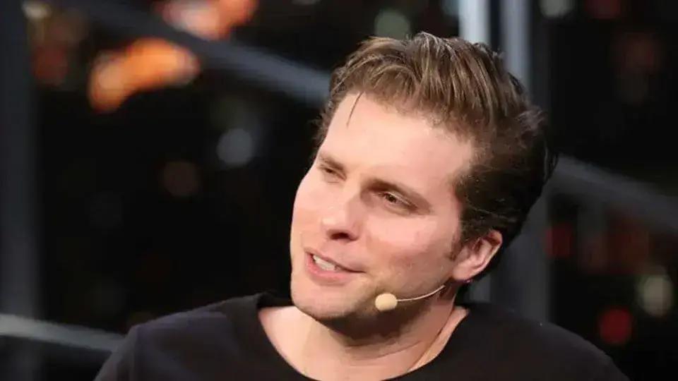 Thiago Fragoso relembra acidente sério durante musical e sua superação