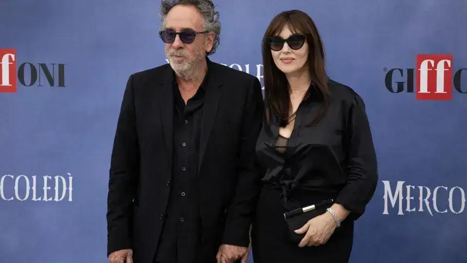Tim Burton e Monica Bellucci confirmam separação após romance de três anos