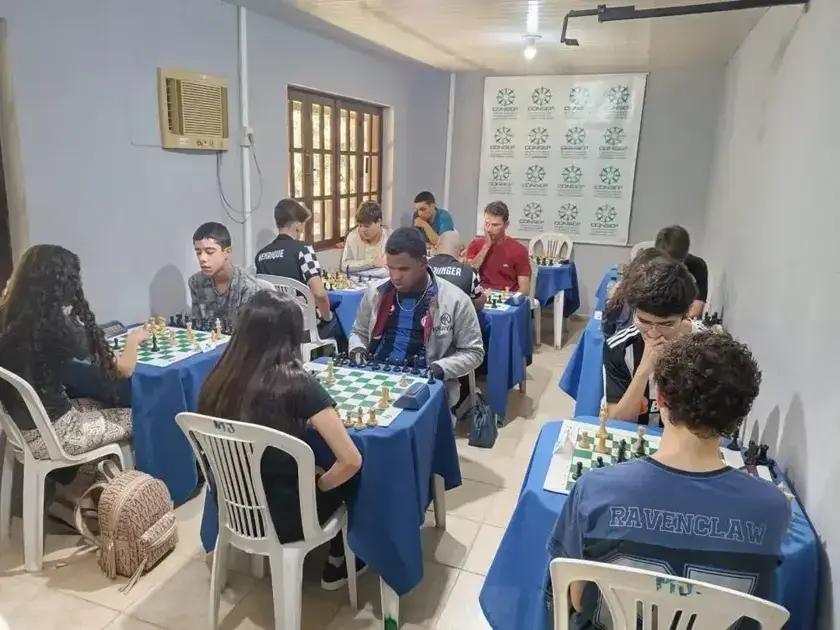 Torneio de Xadrez em Ipaba celebra 20 anos do Conselho Comunitário