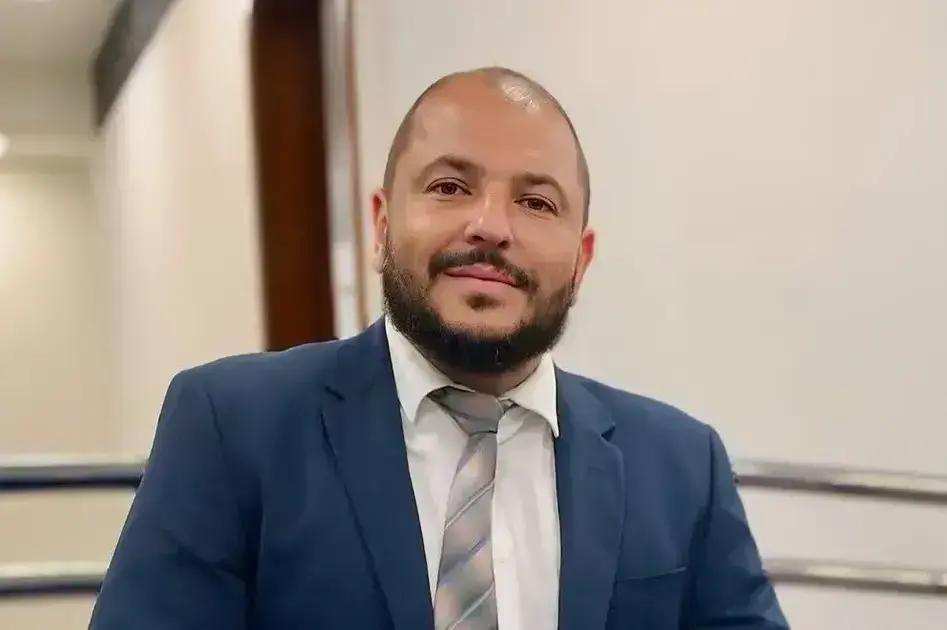 Vereador Adriano Alvarenga fala sobre a relação com a Prefeitura de Timóteo